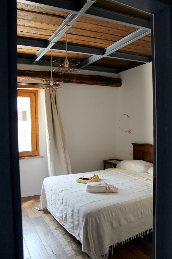 Bed and Breakfast Al Vicolo dei Pescatori Anguillara Sabazia Esterno foto