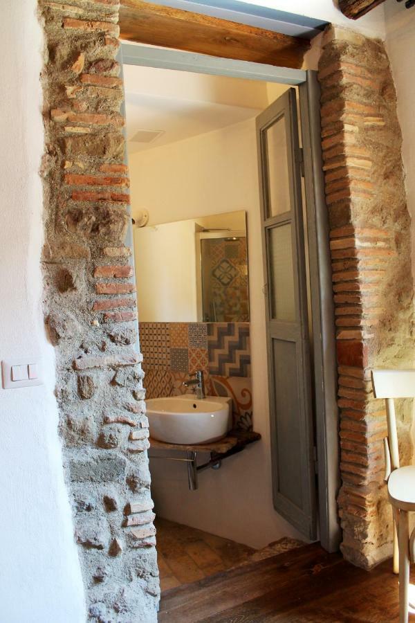 Bed and Breakfast Al Vicolo dei Pescatori Anguillara Sabazia Esterno foto