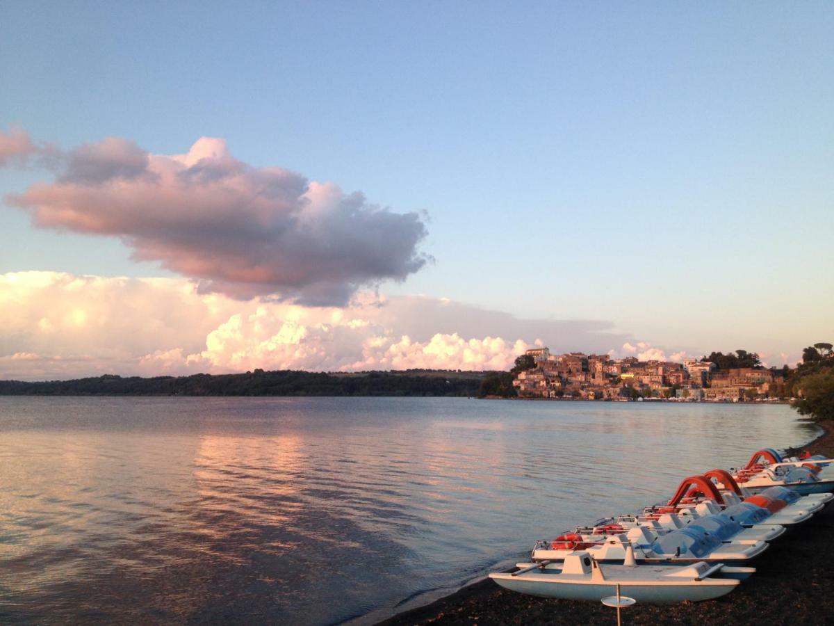 Bed and Breakfast Al Vicolo dei Pescatori Anguillara Sabazia Esterno foto