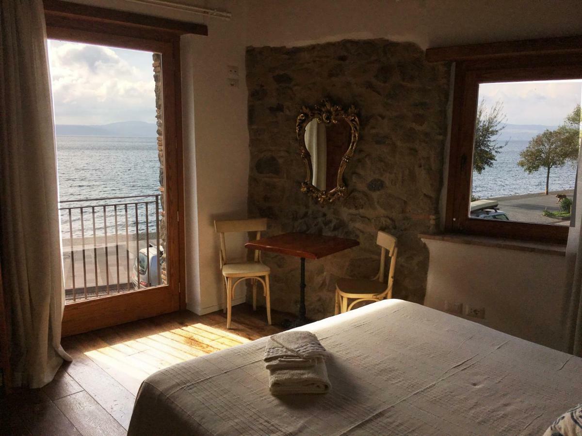 Bed and Breakfast Al Vicolo dei Pescatori Anguillara Sabazia Esterno foto